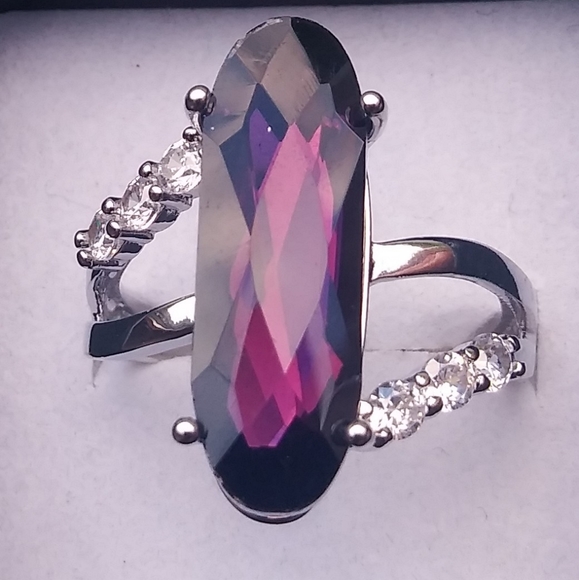 Vintage Jewelry - FINAL SALE NEW Oval Purple Zircon Diamond Ring in Silver
